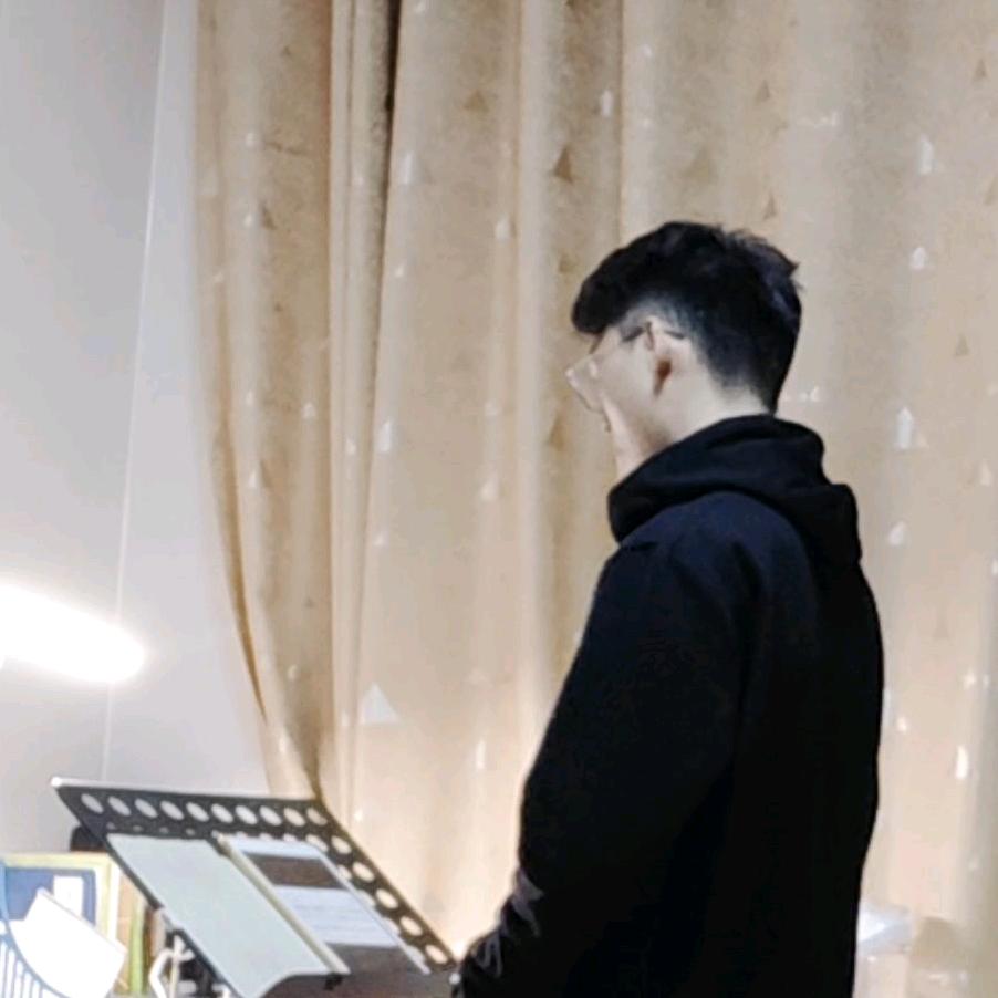 会唱美声的小学生🎵