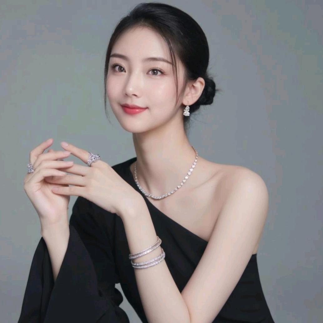 神秘女神💞我的怀中猫🐱意中人❤️