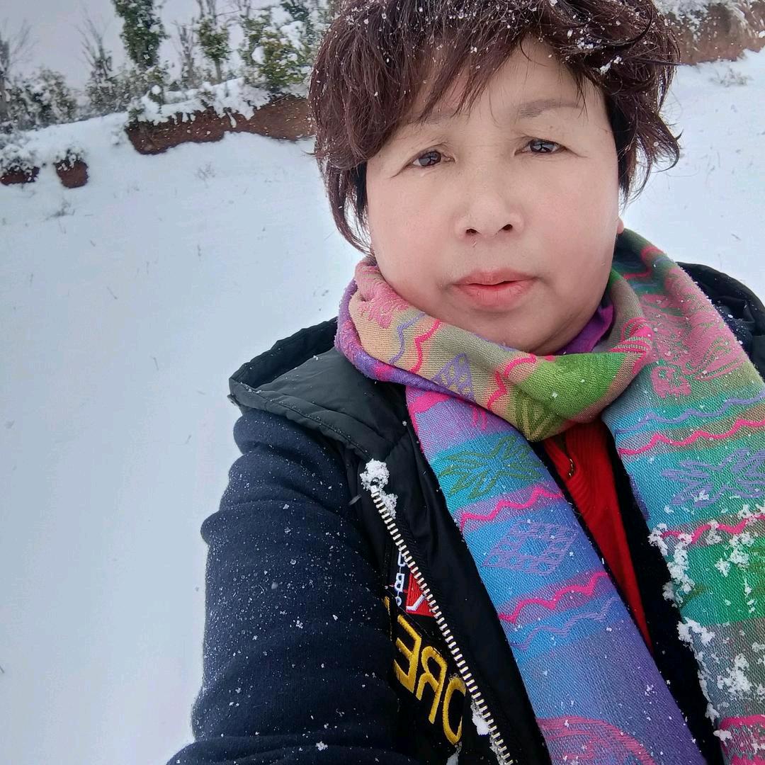 酒喝一杯解千愁