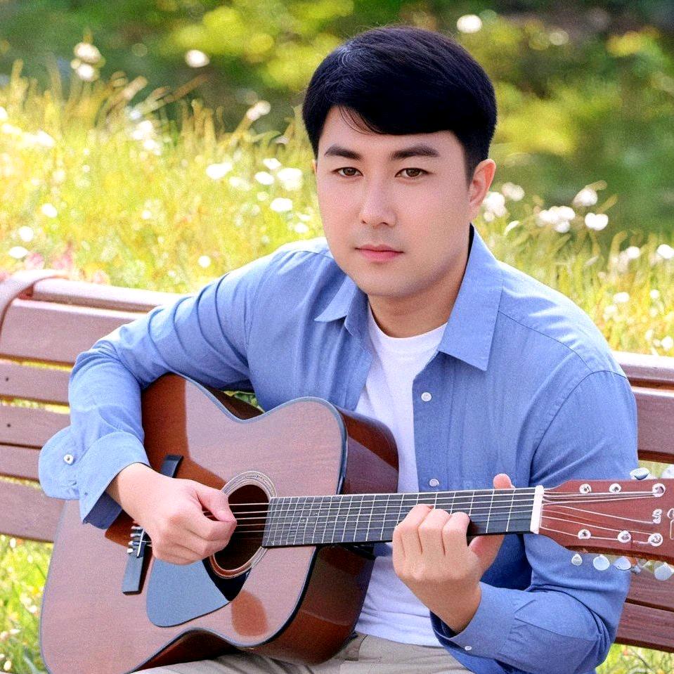 华提🎤🎼🎧