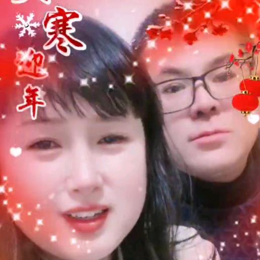 月亮躲进云里