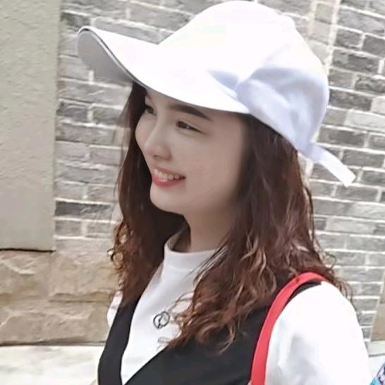 🍓🍓🌛🌛♡̶不̶碰̶感̶情̶💫