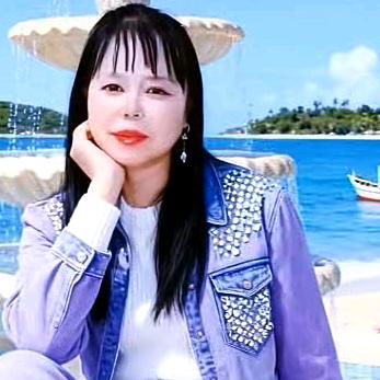 开心😊刘幺妹爱晿山歌