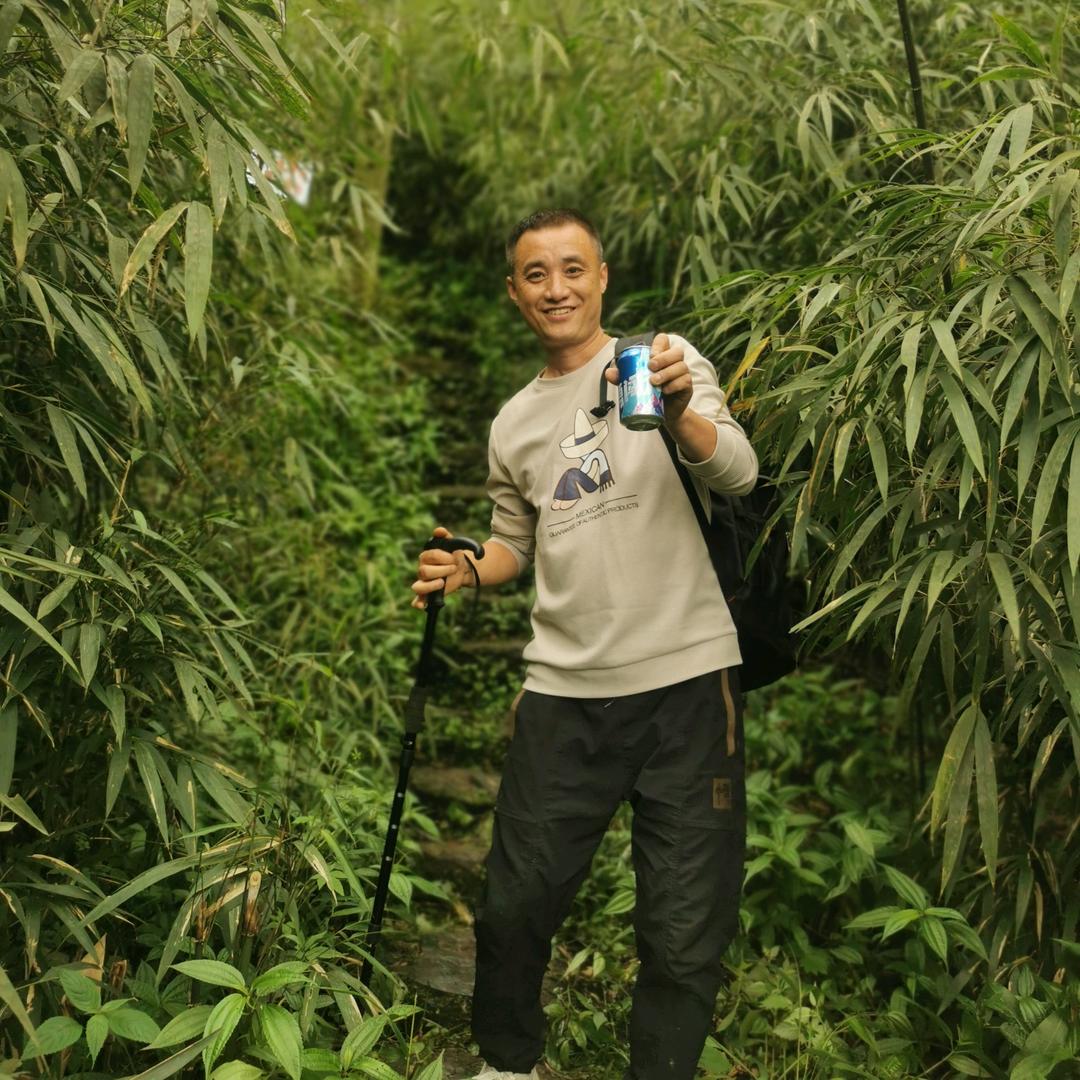 江哥〈九星酒水〉