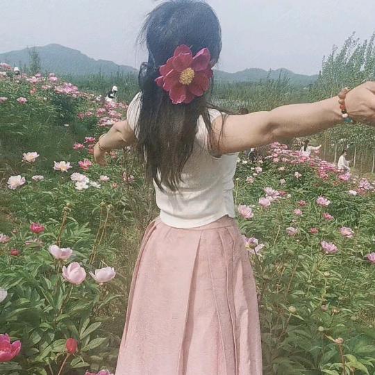 ღ.萍儿ꦿ᪲❀҉᭄ྂ