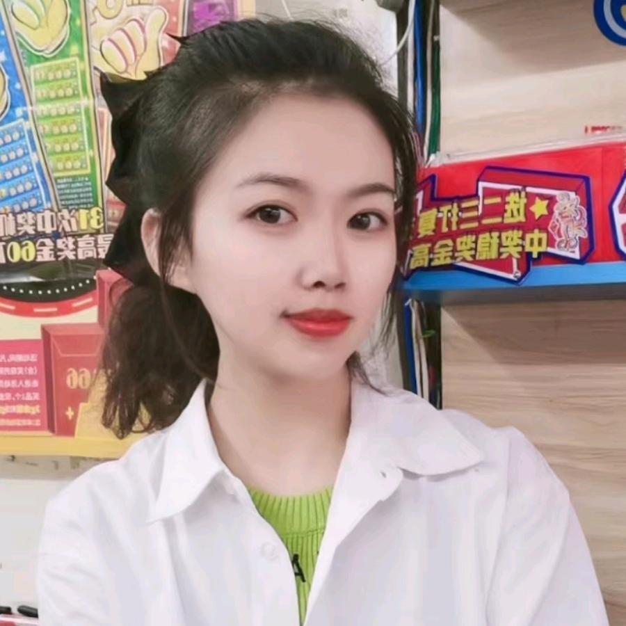 燕子的彩摊~