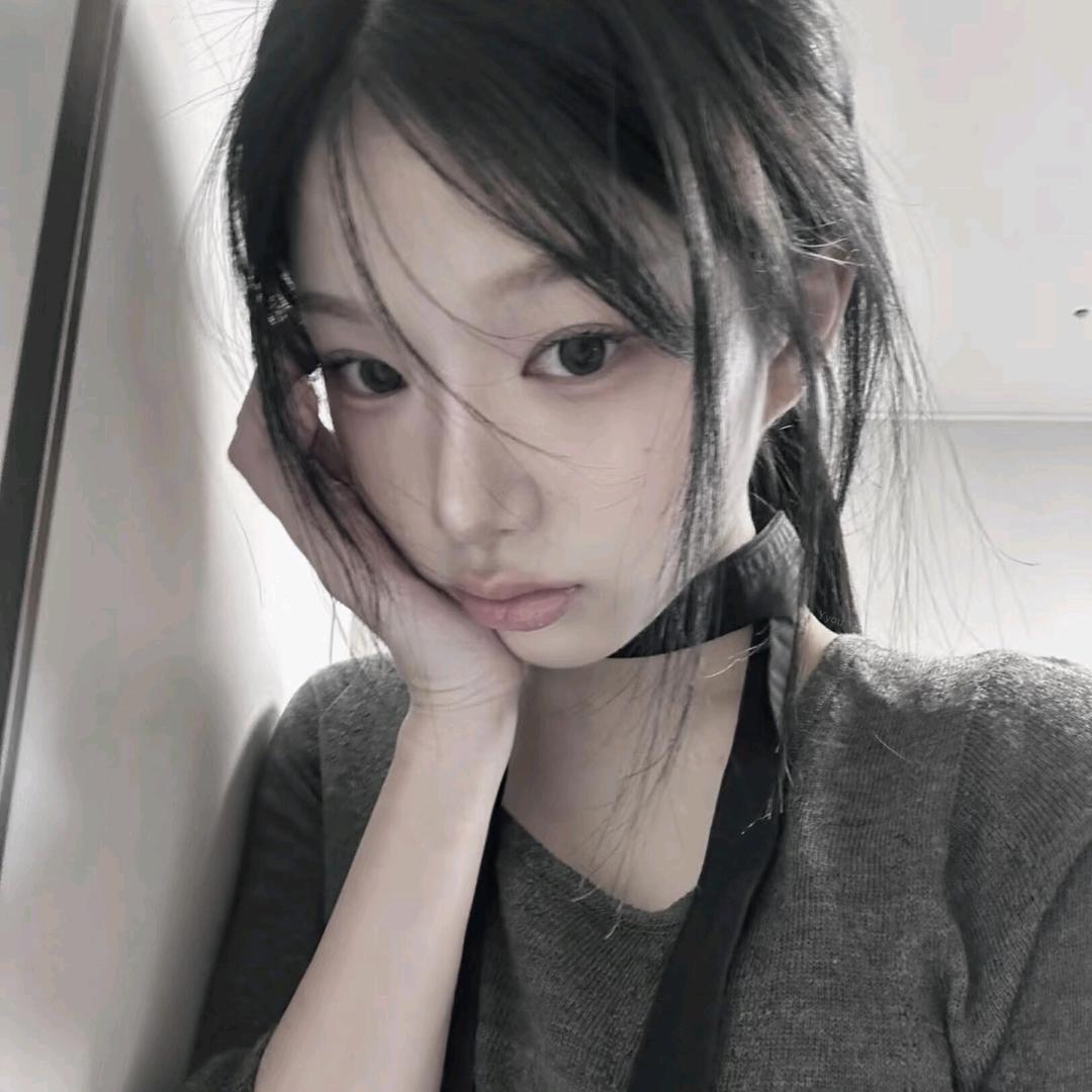 雯子班长(原价票美美吻上版🎫)