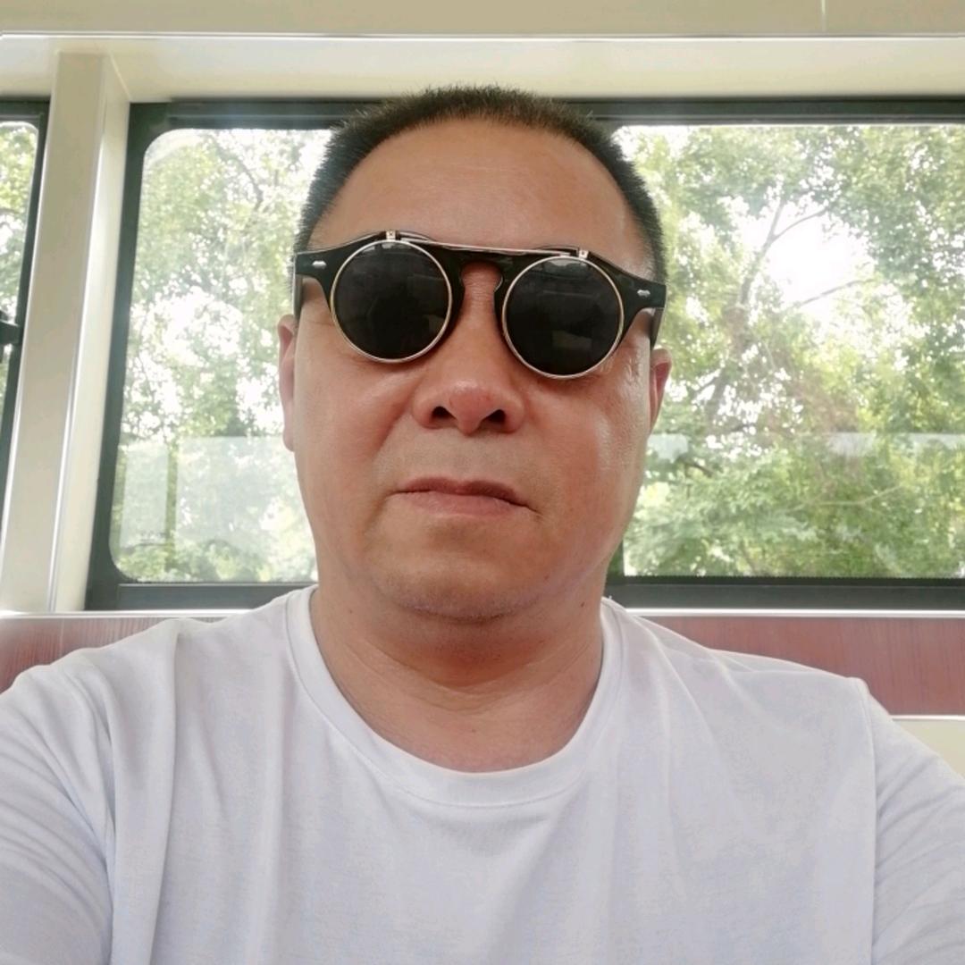 东哥