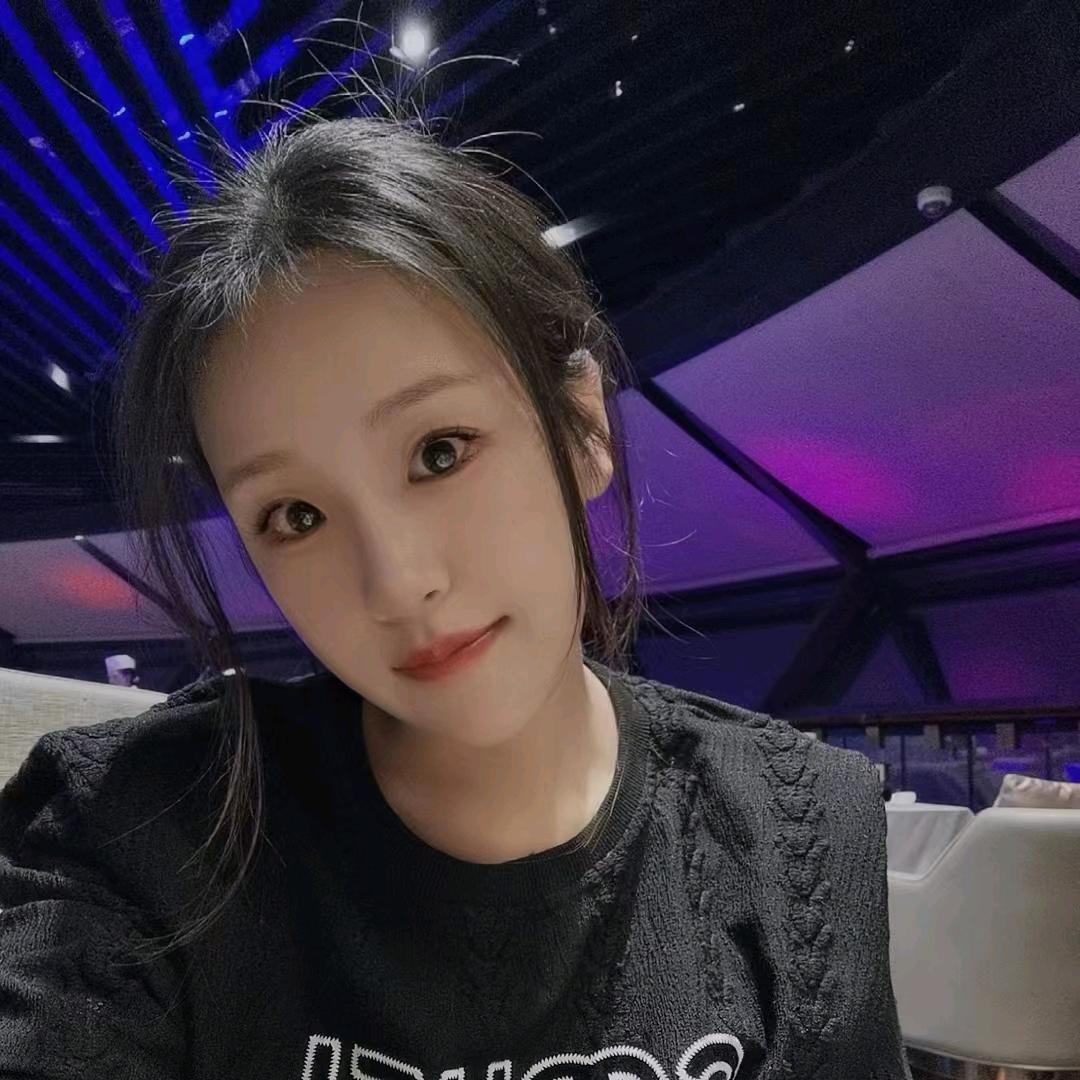 小白熊૮ ˙Ⱉ˙ ა