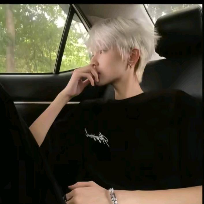 小小悦