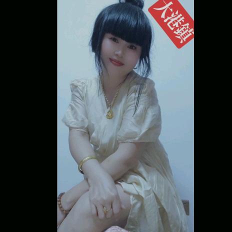 长发女郎