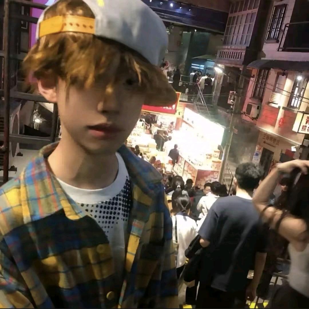 香辣鸡腿堡