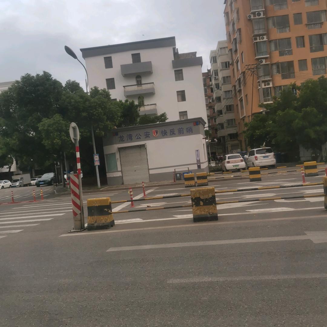 爱在何方