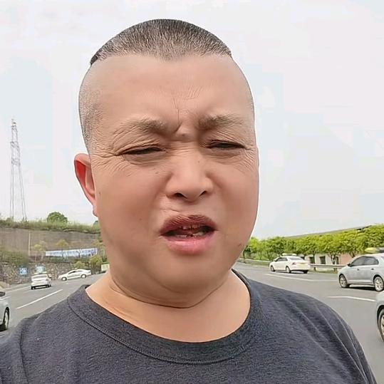 欢迎我老杰贺小云