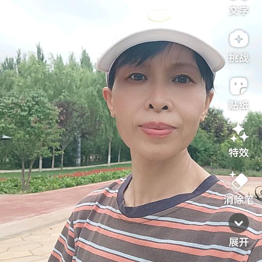 小溪溪
