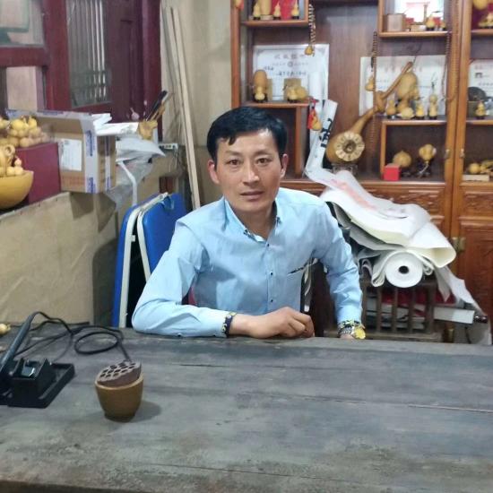 葫芦哥 《平遥县葫芦烫画代表性传承人》