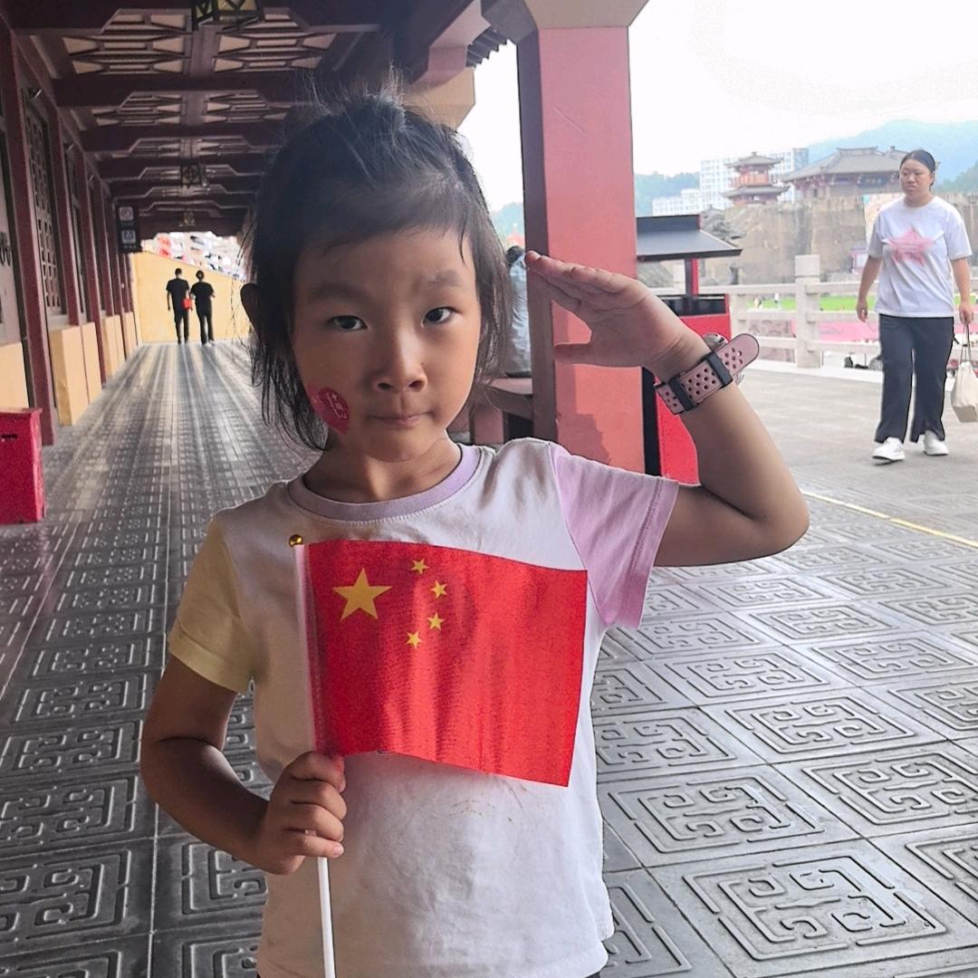 羽毛球小将面包妹妹