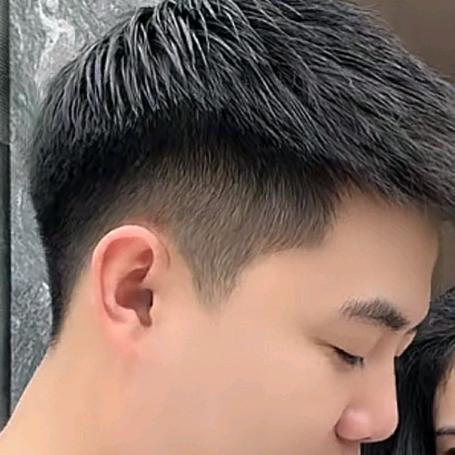 @吖崽