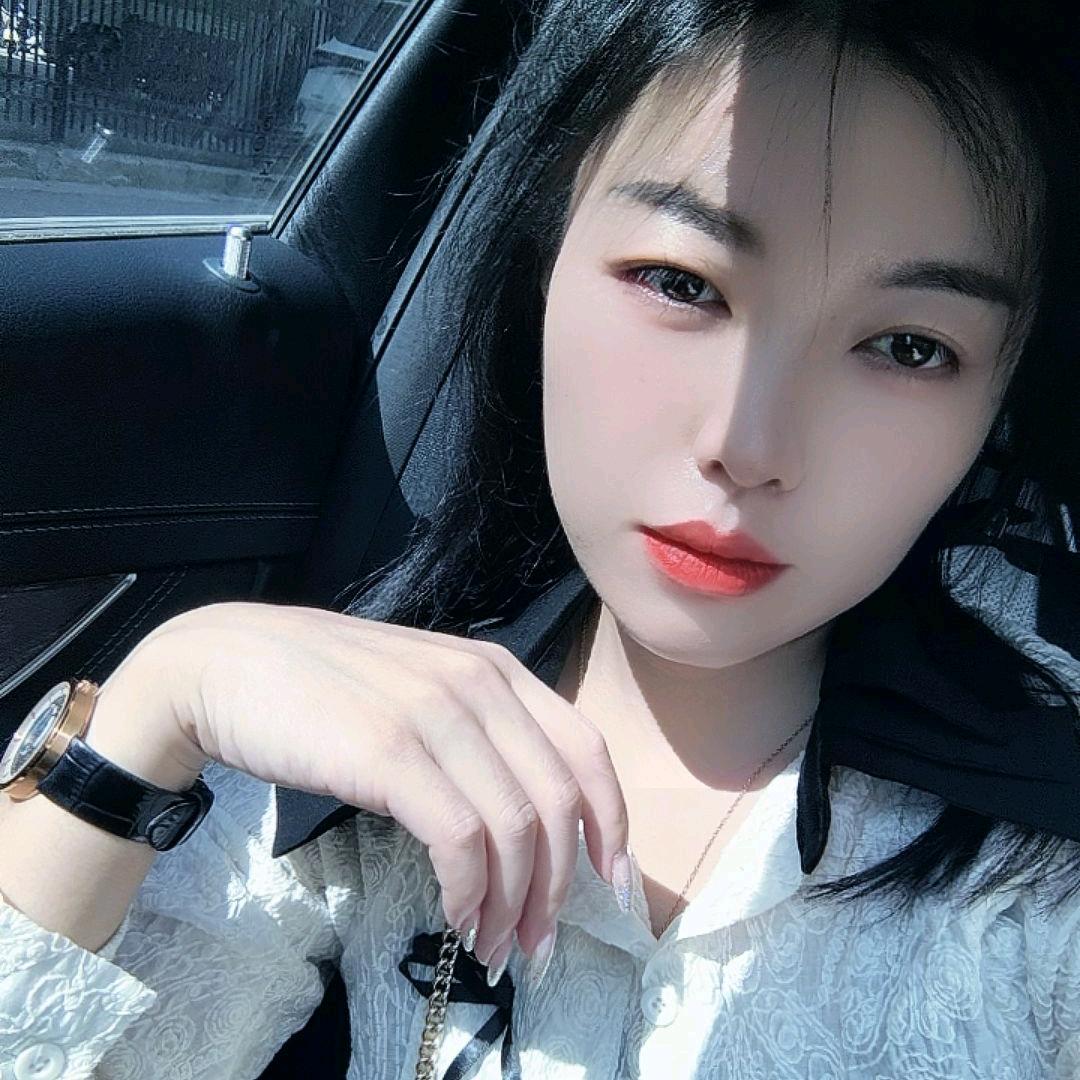 霸道小姐姐🧍‍♀️