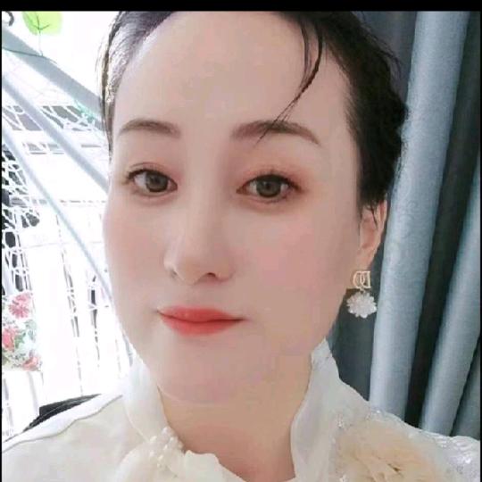 天天快乐——英，拒绝私聊