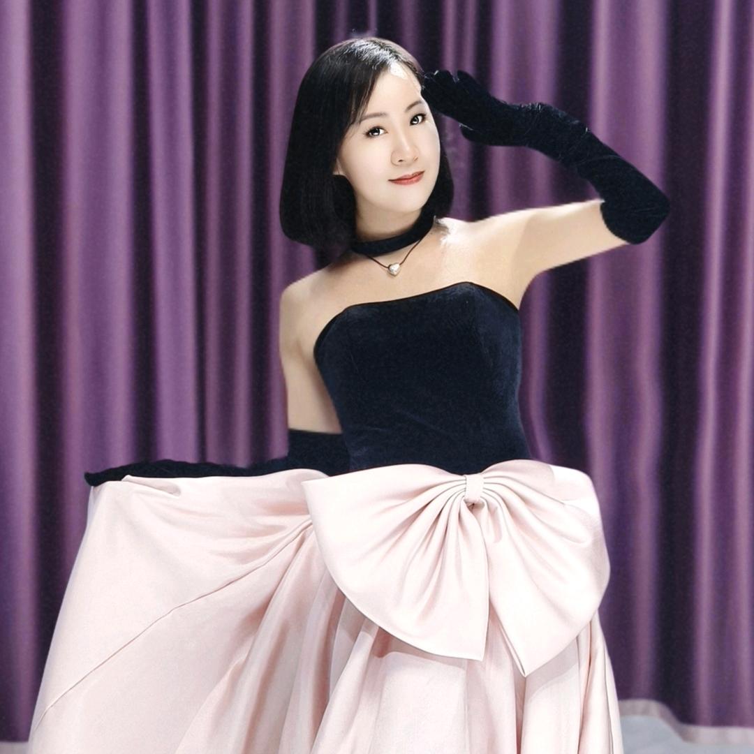 👑阎小漫