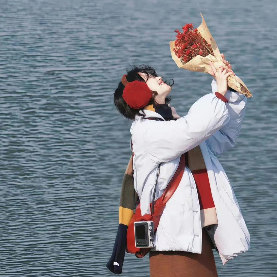 莓莓