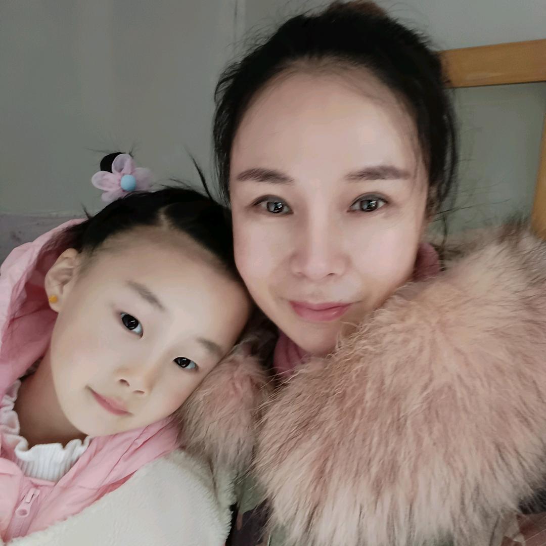 娘俩的小幸福