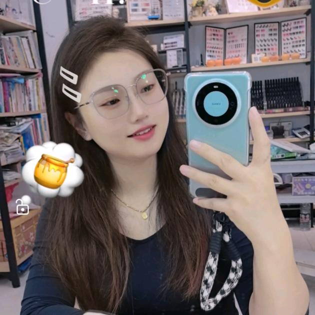 宿松化妆师--柴柴(素美生活美妆馆)