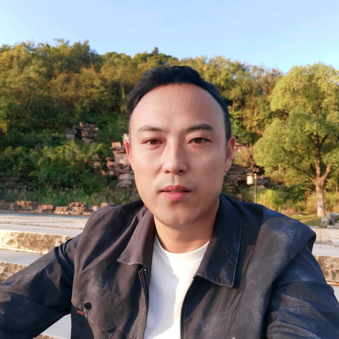 张世进（承接室内外装饰及乐队一条龙服务）