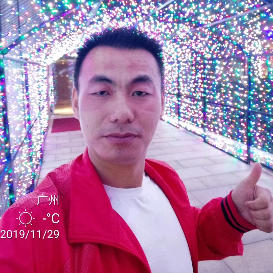 广州挖掘机配件孔哥
