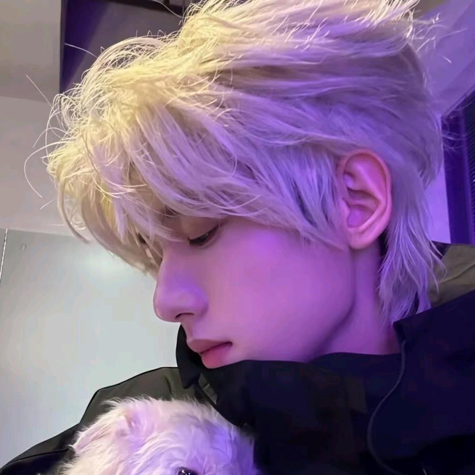 🦇Hy.小七👑知还