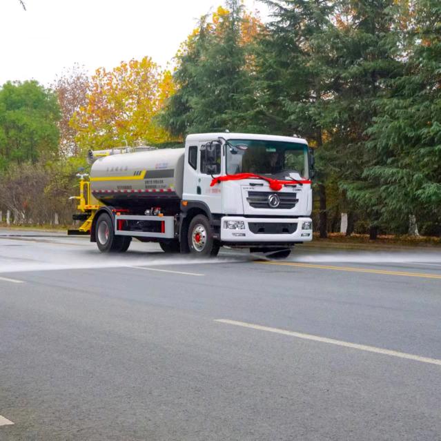 凯力专汽营销一部冯先生