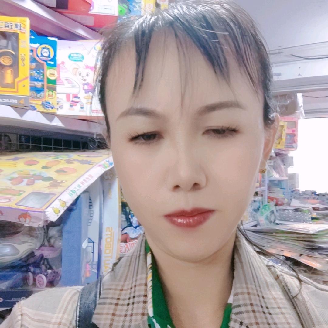 黄姐（睌7点30开直播）