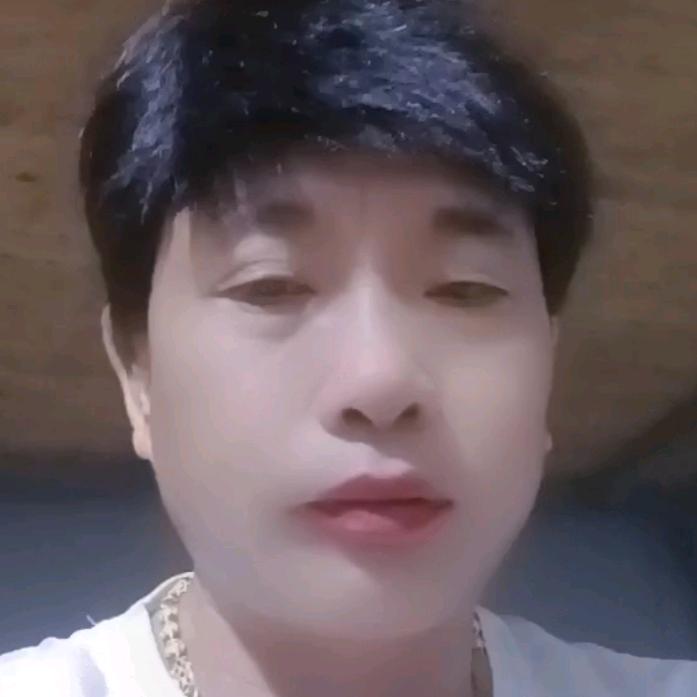 人在江湖，身不由己。