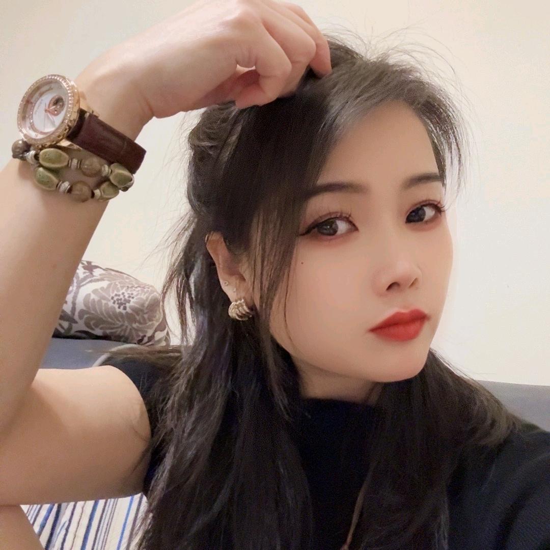 ╰ღ 丫头╰ღ 👧❤️🌹