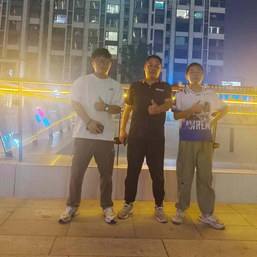 四海为家-平头哥