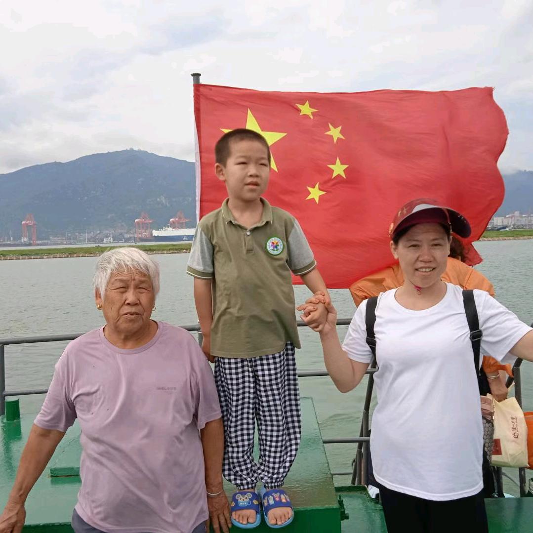 知足常乐老太