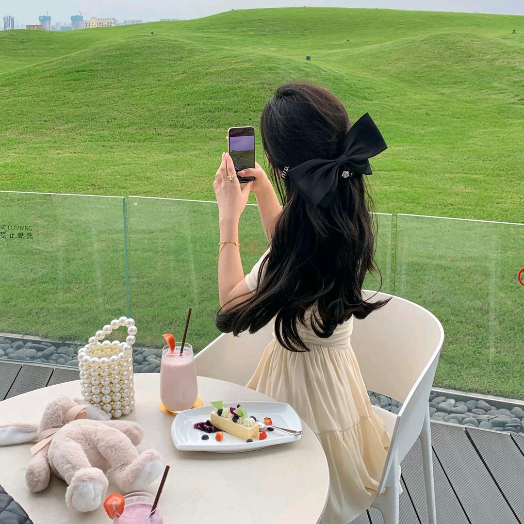 快乐的小琳