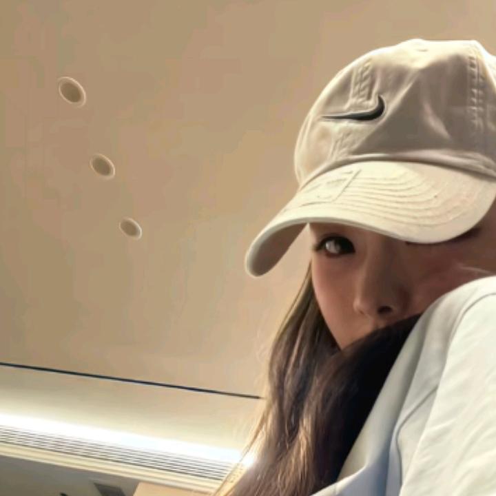 欲语泪先流