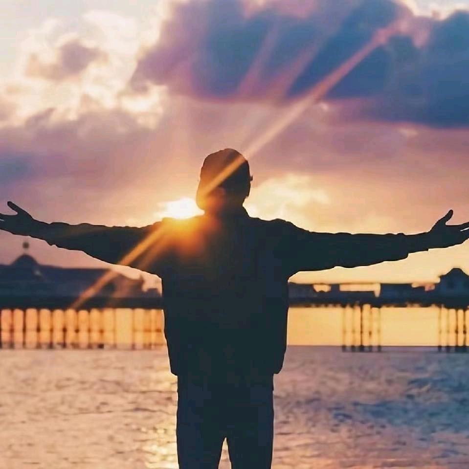 无名的人NAMELESS