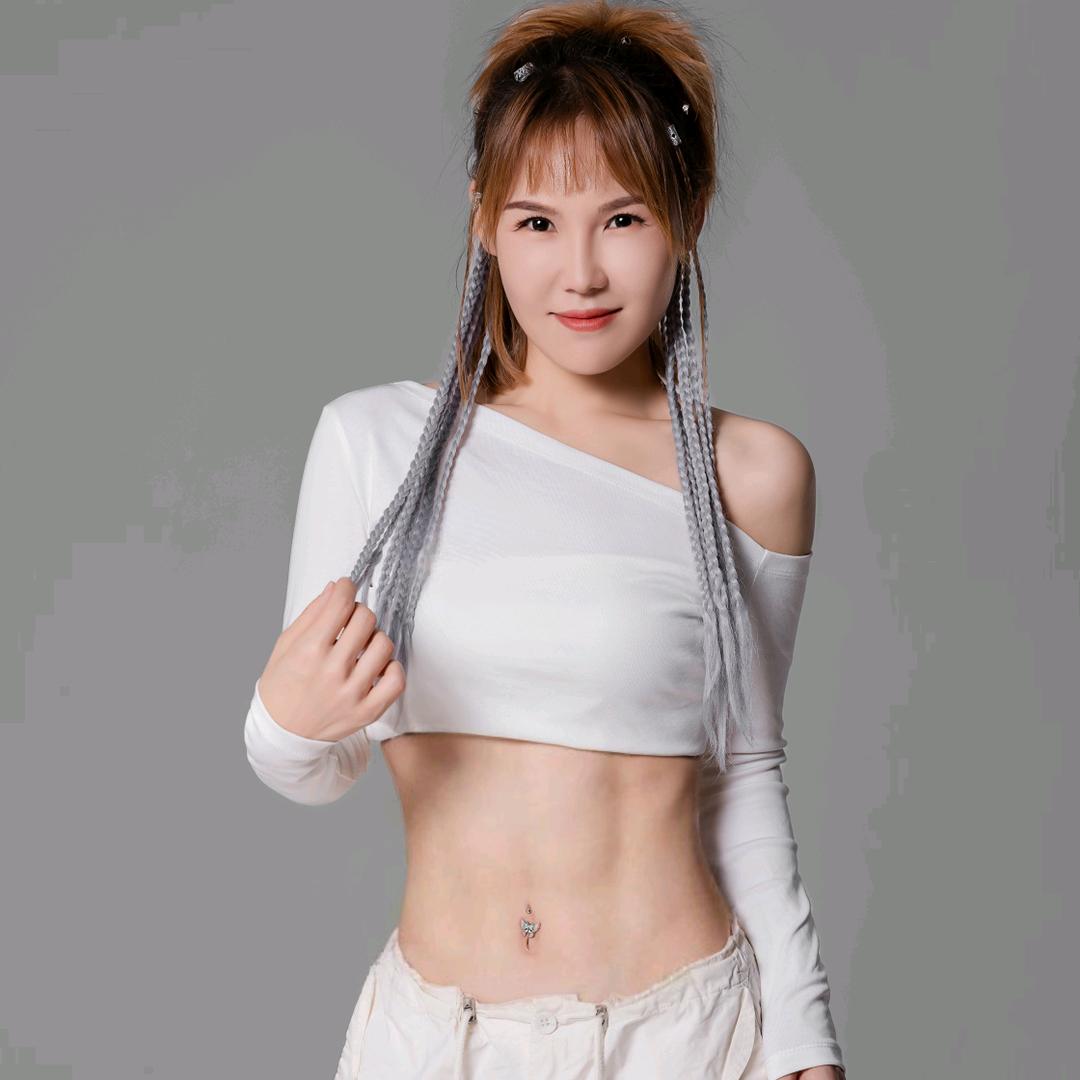 舞蹈爱好者魏老师