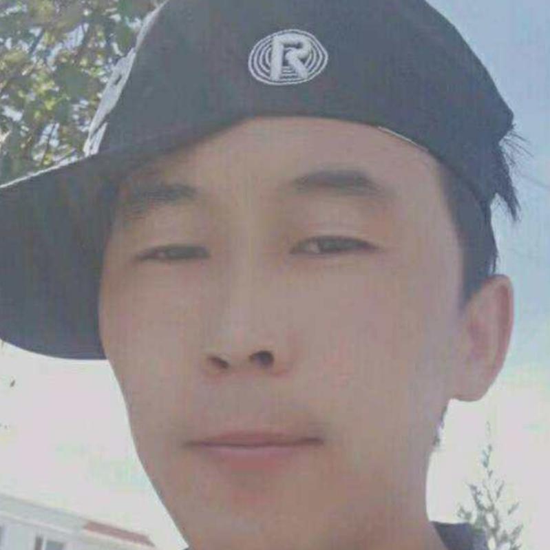 巴图那生