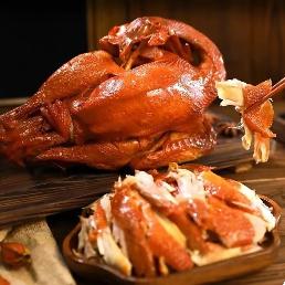 正宗卓资山熏鸡