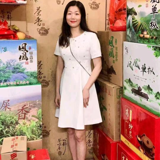 揭阳市空港区砲台镇李娜娜(淘茶阁)