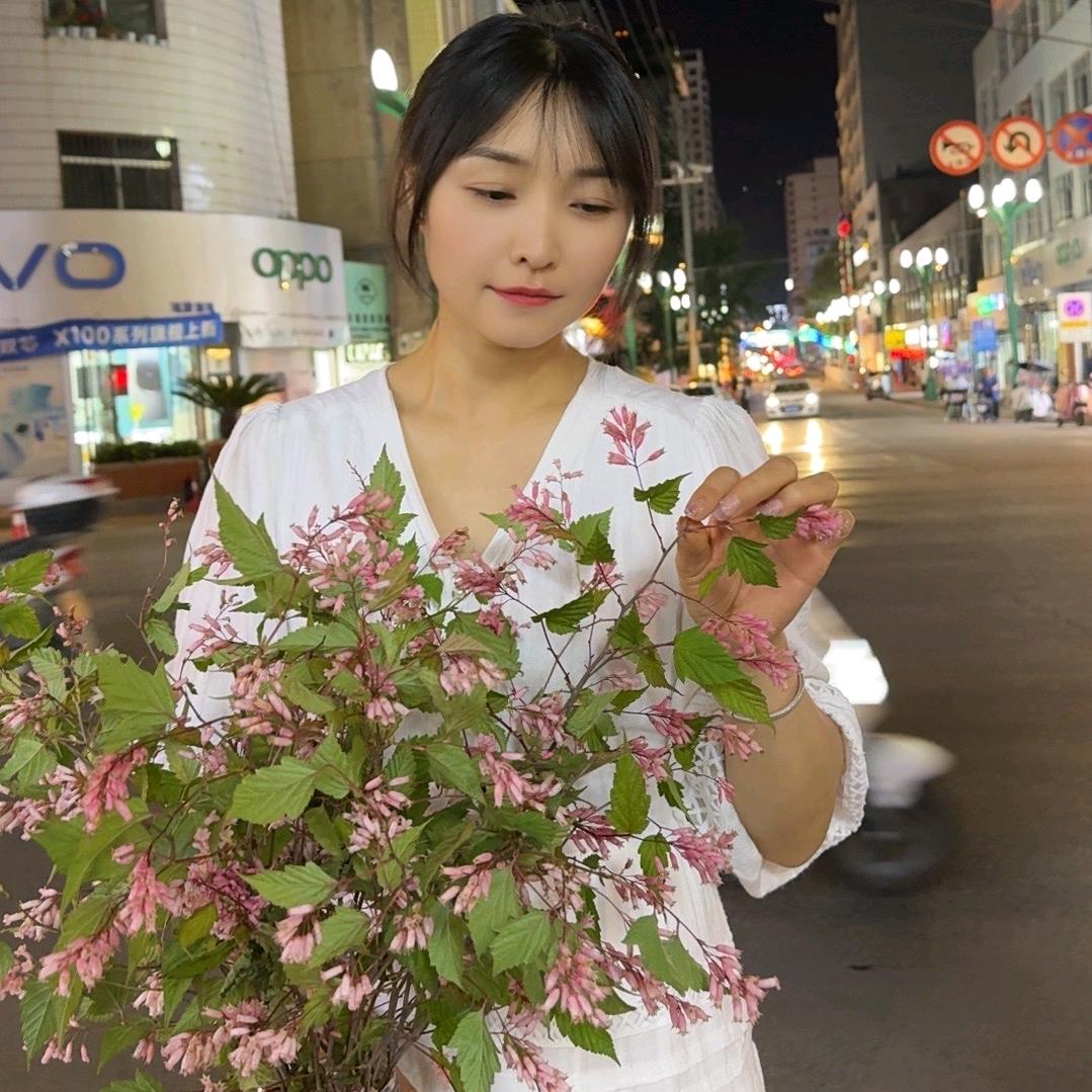洋洋很乖