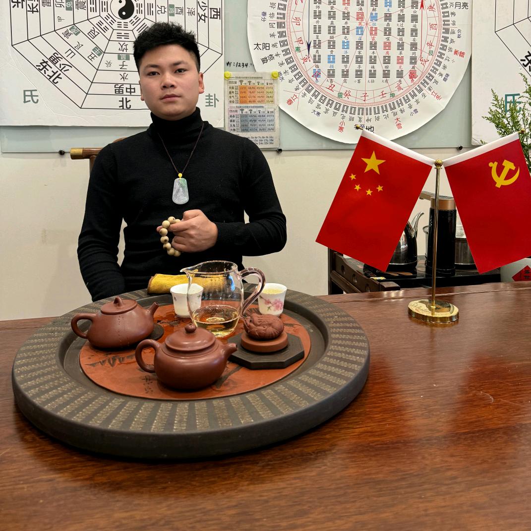 村长讲故事