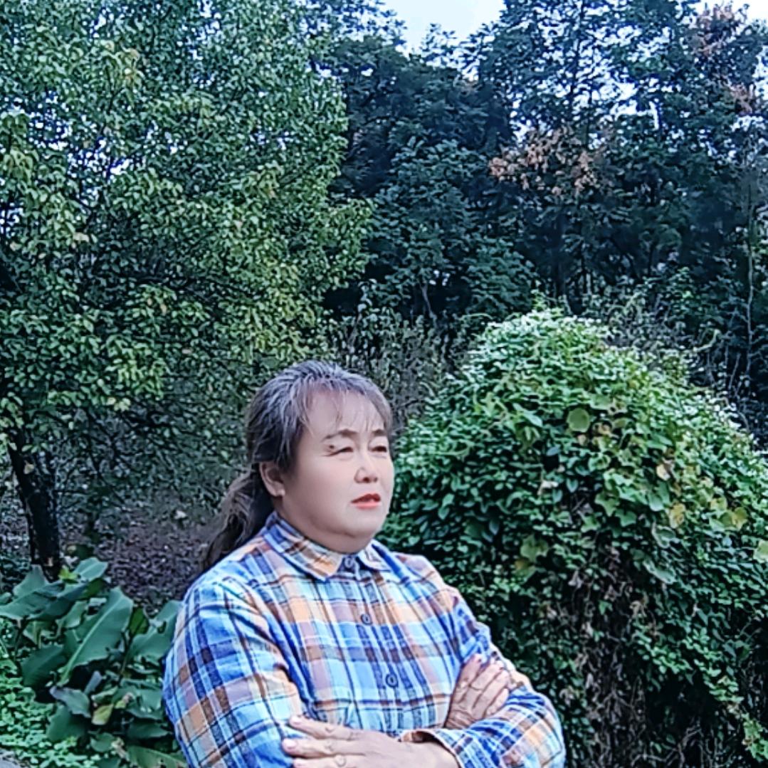 李鑫姐，
