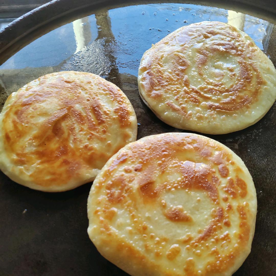 烤炉鸡蛋灌饼，特色烤冷面，👍👍👍