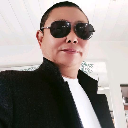 军哥嘹亮