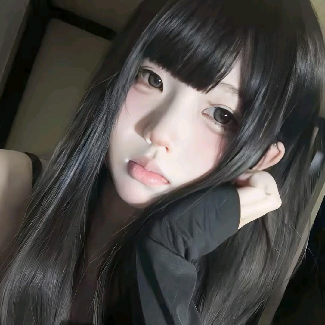芽芽头像